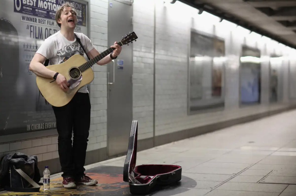 🥳 Applications are now open to audition for a <a href="/TFL/">TfL</a> Underground busking license! 🥳

Musicians must be aged 18 &amp; over and resident in the UK! 🇬🇧

The closing date for applications is 5pm on Friday 22nd Dec 2023.

Apply - foundinmusic.com/busk-in-london…