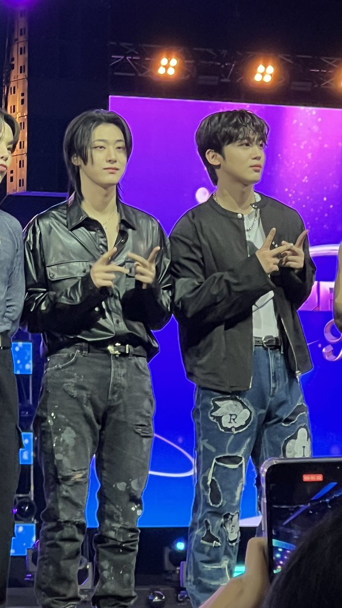 parkbua_'s tweet photo. โยฮัน 😭😭😭😭😭 #WEi #weiyohan 
#SupersoundBKK #supersoundfestival #SUPERSOUNDFESTIVAL2023 https://t.co/qhtWz1vhHb