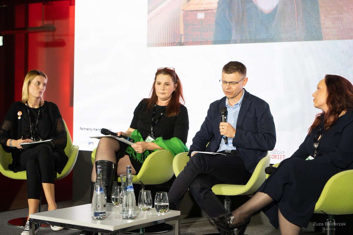 Protest z Wykrzyknikiem tweet media