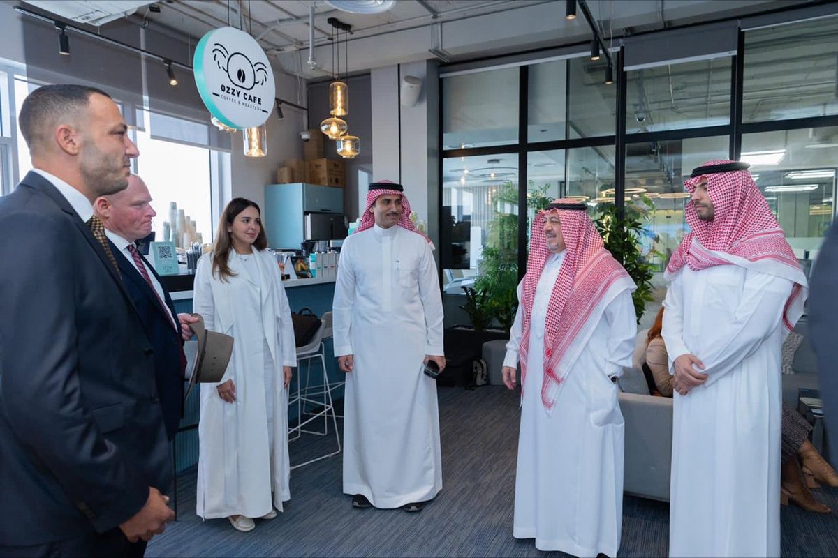 AhqSons's tweet photo. We are pleased to announce the first-of-its-kind partnership between The Kingdom of Saudi Arabia and Australia with a project worth $27 Million in the construction industry.

Today, Abdel Hadi A. Al-Qahtani &amp; Sons (AHQ), one of the biggest group of companies in the Kingdom https://t.co/g3bHcdXSDJ