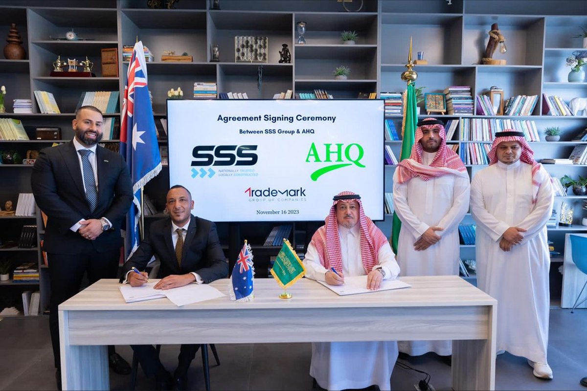 AhqSons's tweet photo. We are pleased to announce the first-of-its-kind partnership between The Kingdom of Saudi Arabia and Australia with a project worth $27 Million in the construction industry.

Today, Abdel Hadi A. Al-Qahtani &amp; Sons (AHQ), one of the biggest group of companies in the Kingdom https://t.co/g3bHcdXSDJ
