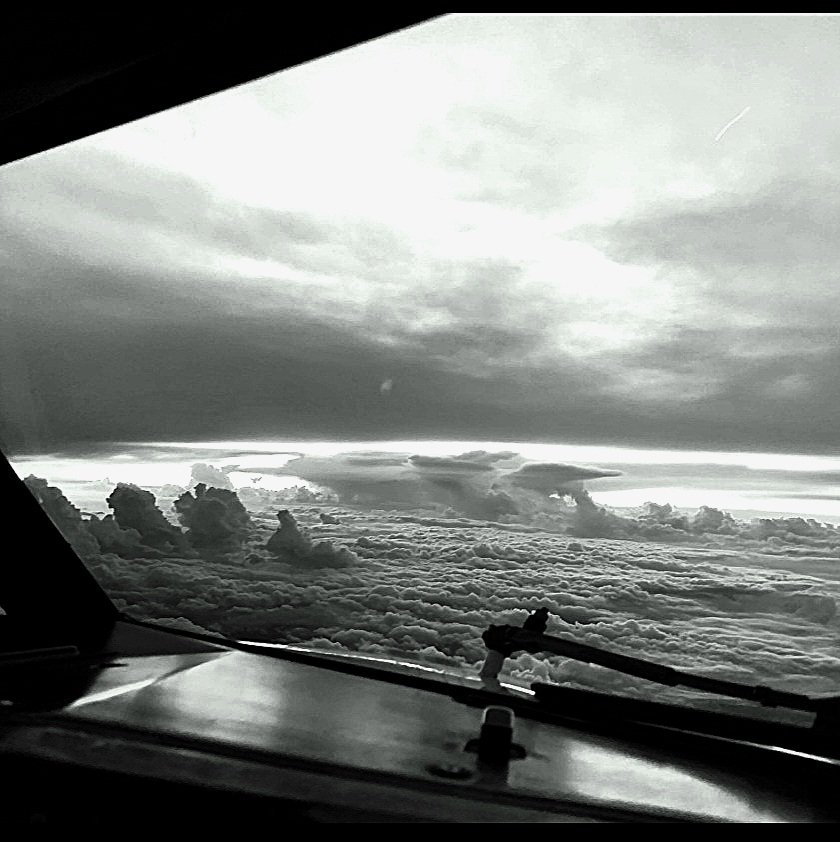 Torchcz's tweet photo. .
33000 stop nad problémy. Co mi scházelo..
Kdesi na západě. Doma.
33000 feet above problems. What did I miss..
Somewhere in the west. Home.
.
.
.
.
#cockpitphoto #cockpit #planephotography #photo #thunderstorm #airplane #blackandwhitephotography #blackandwhitephoto #StandWithUkraine #UkraineWillWin #SlavaUkraini #FuckPutin