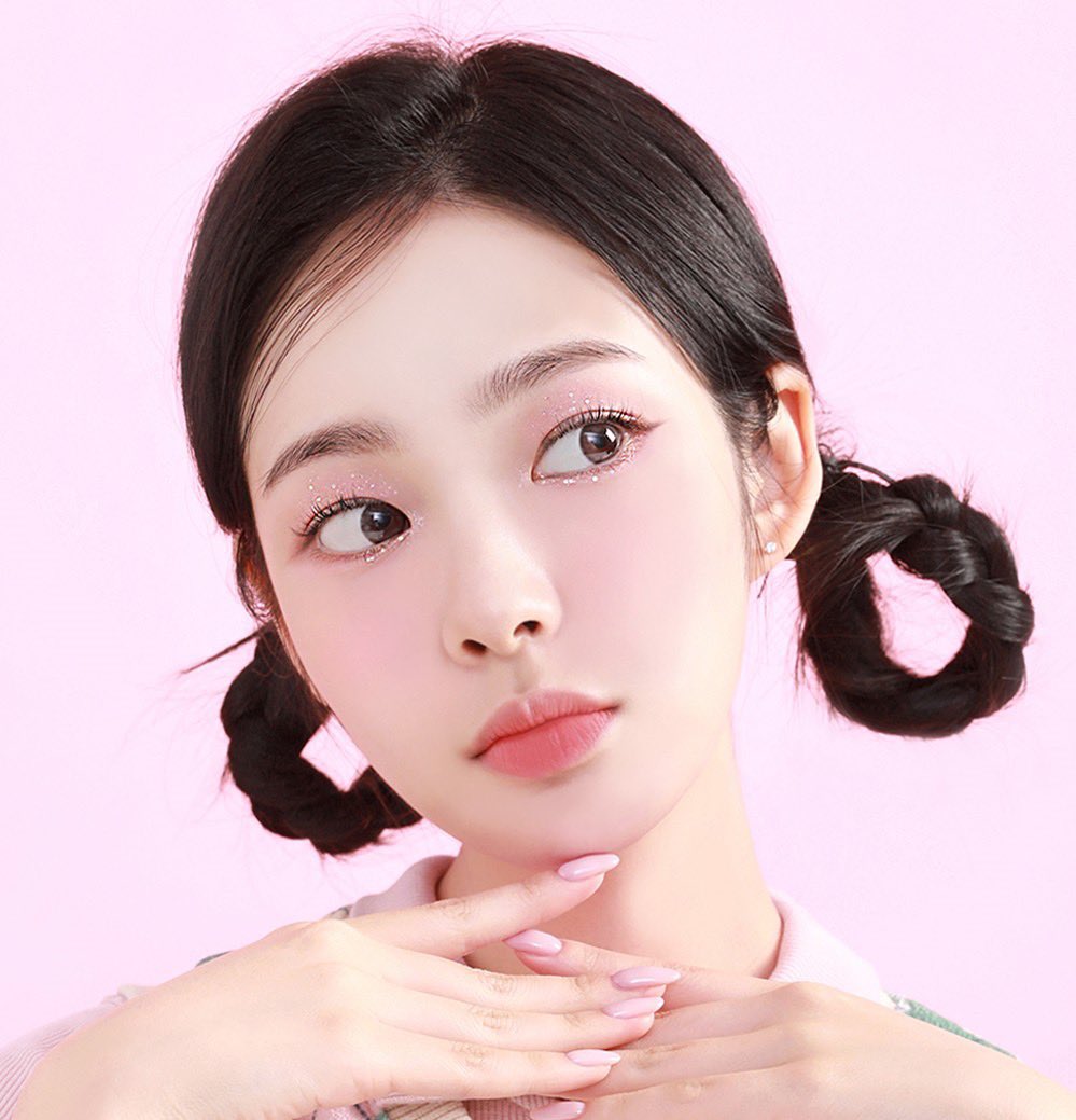 baboxshop's tweet photo. ✿ PRE&SALE50% #foreul Daze eye glitter ✿
⊹ อายกลิตเตอร์มีให้เลือกทั้งหมด 5 สีค่ะ 🙌🏻
⊹ เหลือแท่งละ 220.- (ส่งฟรีems)
🛒 ปิดรับ25/11/23 19:00น. (เป็นสินค้าพรีกดเว็บ) https://t.co/kXo1TjjLUO