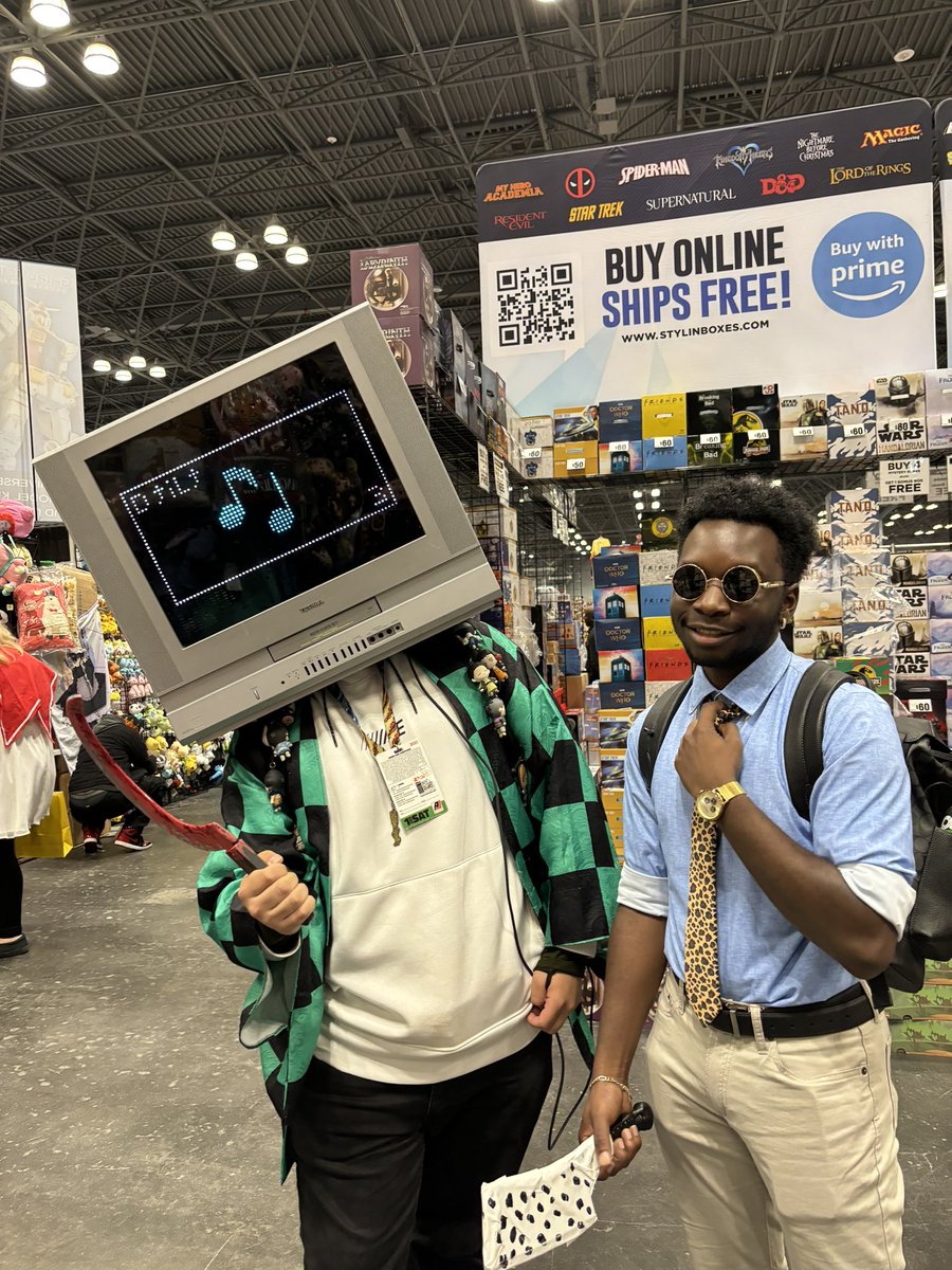 PrinceDKRecoded's tweet photo. Day 2 of AnimeNYC https://t.co/7v4vl0r1Yf