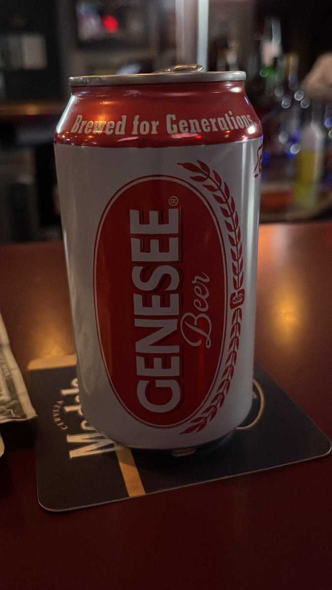 douglas_kellogg's tweet photo. @GeneseeBrewery got my local bar in Massachusetts to carry genny https://t.co/nR0V8QMBIh