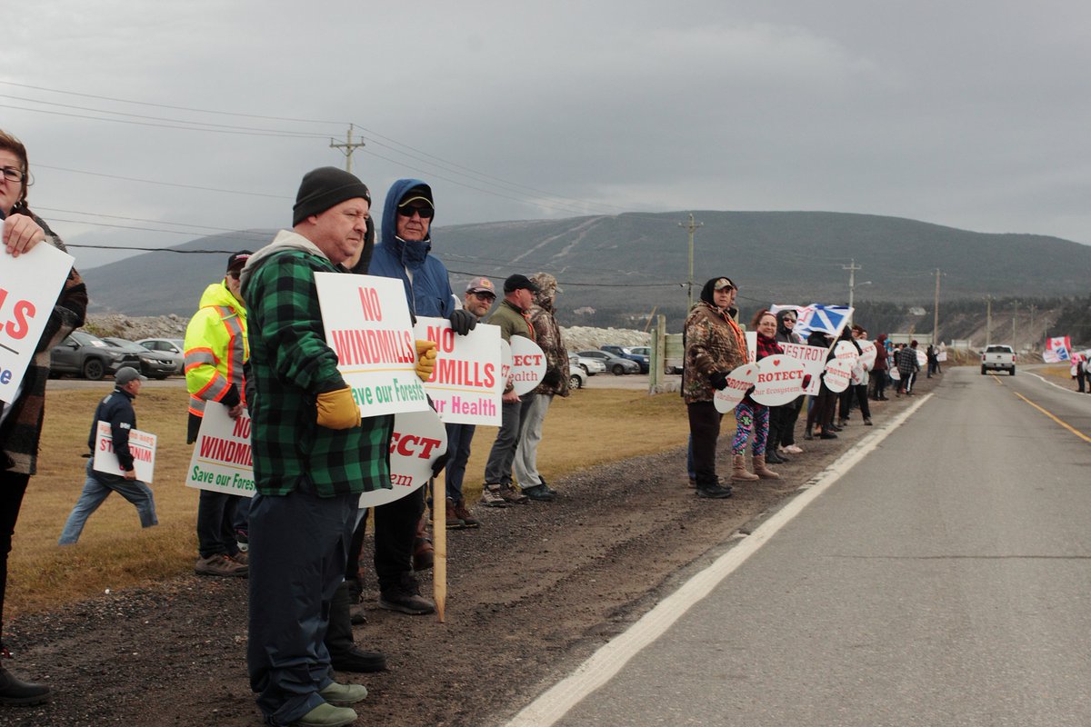 no_turbines's tweet image. Port au Port stands united! Community resists corporate mega-projects, protecting our home from unwanted industrialization.

#CommunityWins #nlpoli #newfoundland  #ProtectPortauPort #SustainableNotDestructive #EnergyNL #MyCNA #GreedEnergy #yyt #indigenous #cdnpol