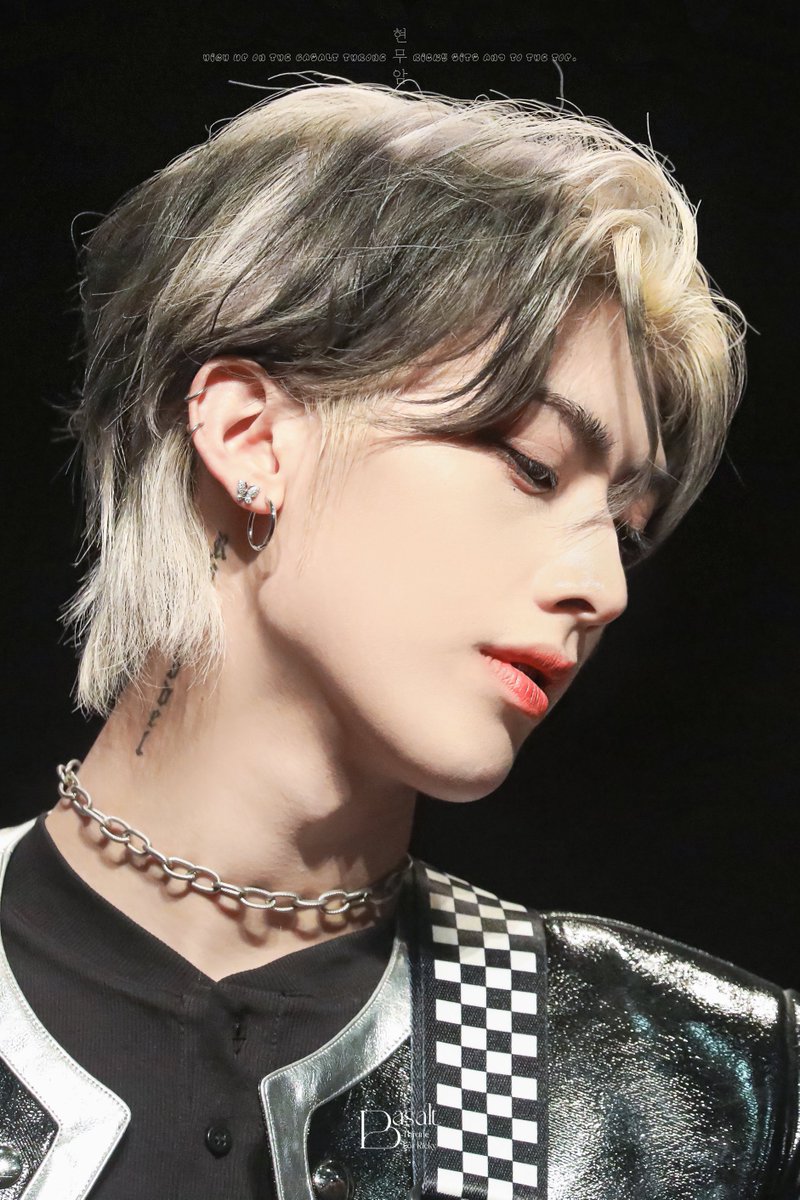 🪨
231118

#리키 #RICKY #沈泉锐 #リッキー
#제로베이스원 #ZEROBASEONE