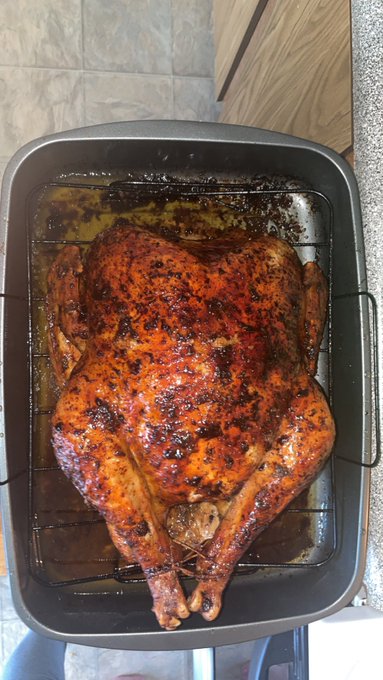 My first turkey was a success! So juicy and tender. All cooked by me 🤩🦃 #thanksgiving2023 #Friendsgiving<a href="/tag/turkeyday"class="tags"><span>#turkeyday</span></a><a href="/tag/friendsgiving"class="tags"><span>#friendsgiving</span></a><a href="/tag/thanksgiving2023"class="tags"><span>#thanksgiving2023</span></a>