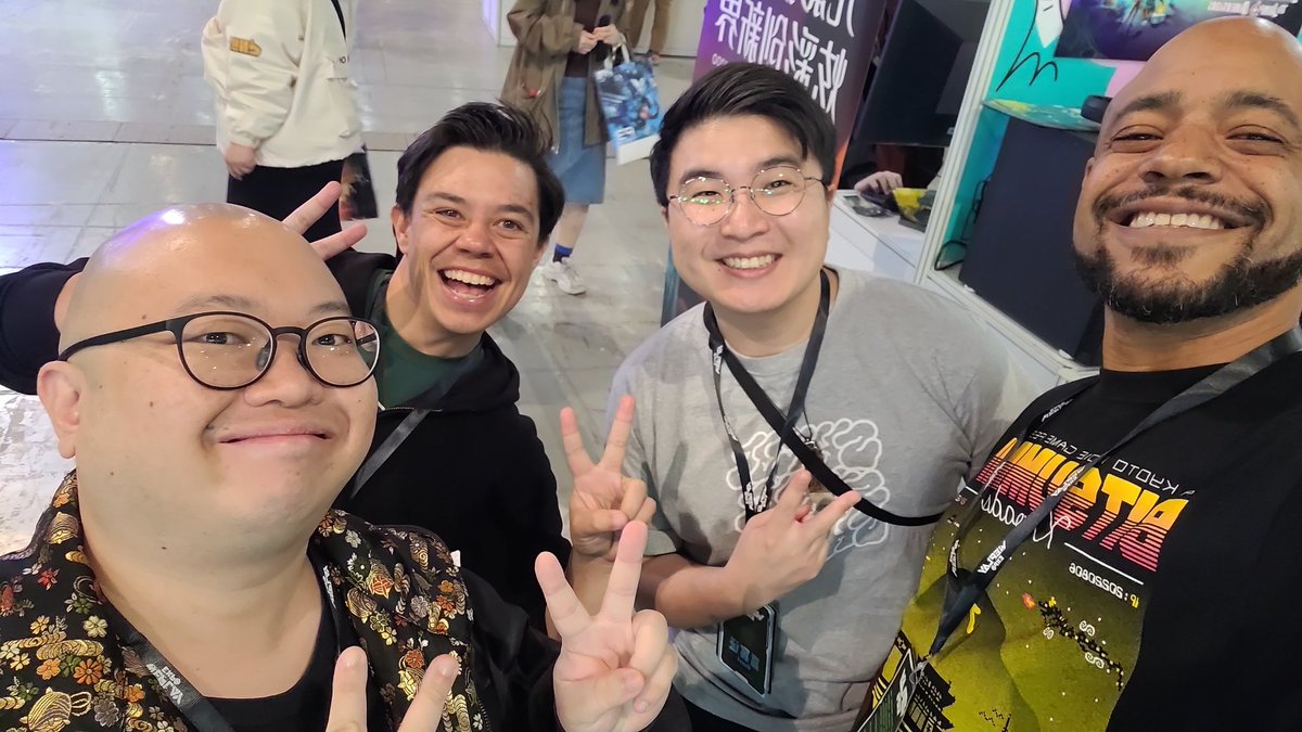 SHUEISHA_GAMES's tweet photo. Guess who we ran into at #WePlay2023 while the Discord crew is streaming Dredge! https://t.co/91df2QYaKo https://t.co/w4rqly6SQR