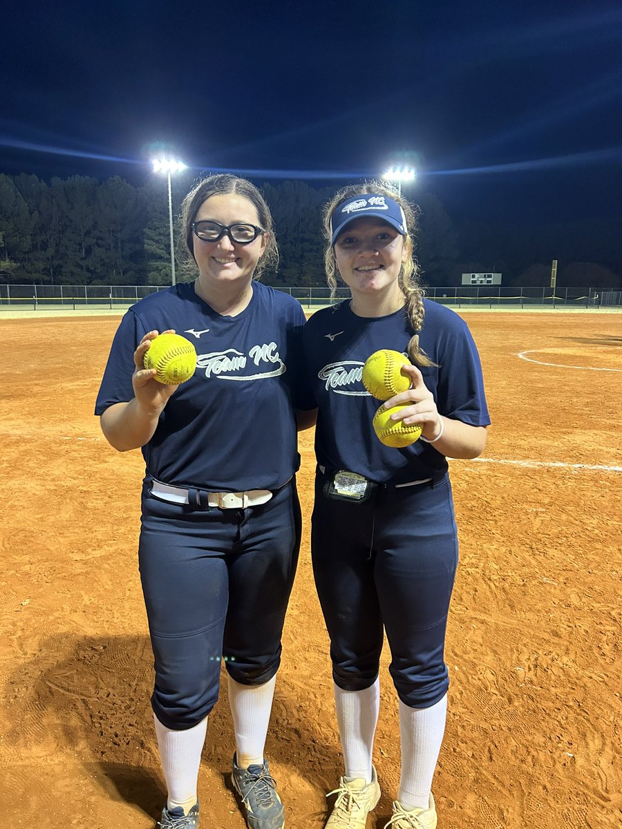 Congrats to these 2 sluggers. BOMB SQUAD today was <a href="/CamrynOConnor09/">Camryn O’Connor</a> (2028 C/CI)💣 &amp; #8 Sophie Strugar (2028 P)💣💣 <a href="/TeamNCSoftball/">Team North Carolina Softball</a>