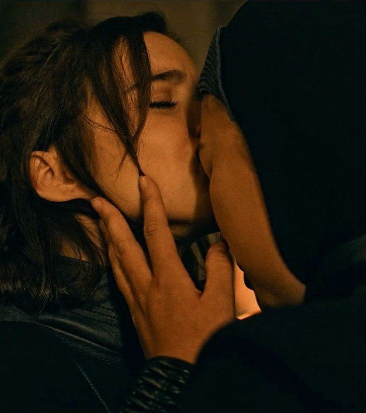 coldjands's tweet image. This looks like a painting