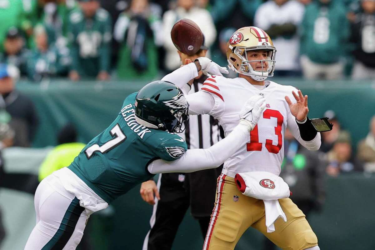 biasedninersfan's tweet photo. “How loyal are you”

Me asf #FTTB https://t.co/B953IElu2j