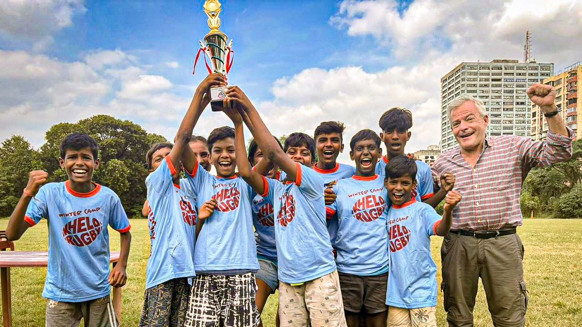 Super fun rugby day with a load of our under 12s in Kolkata. 16 teams, 200 children, 40 coaches and 250 packets of biryani.
💥 BOOM💥 
#GrowingUpWithRugby