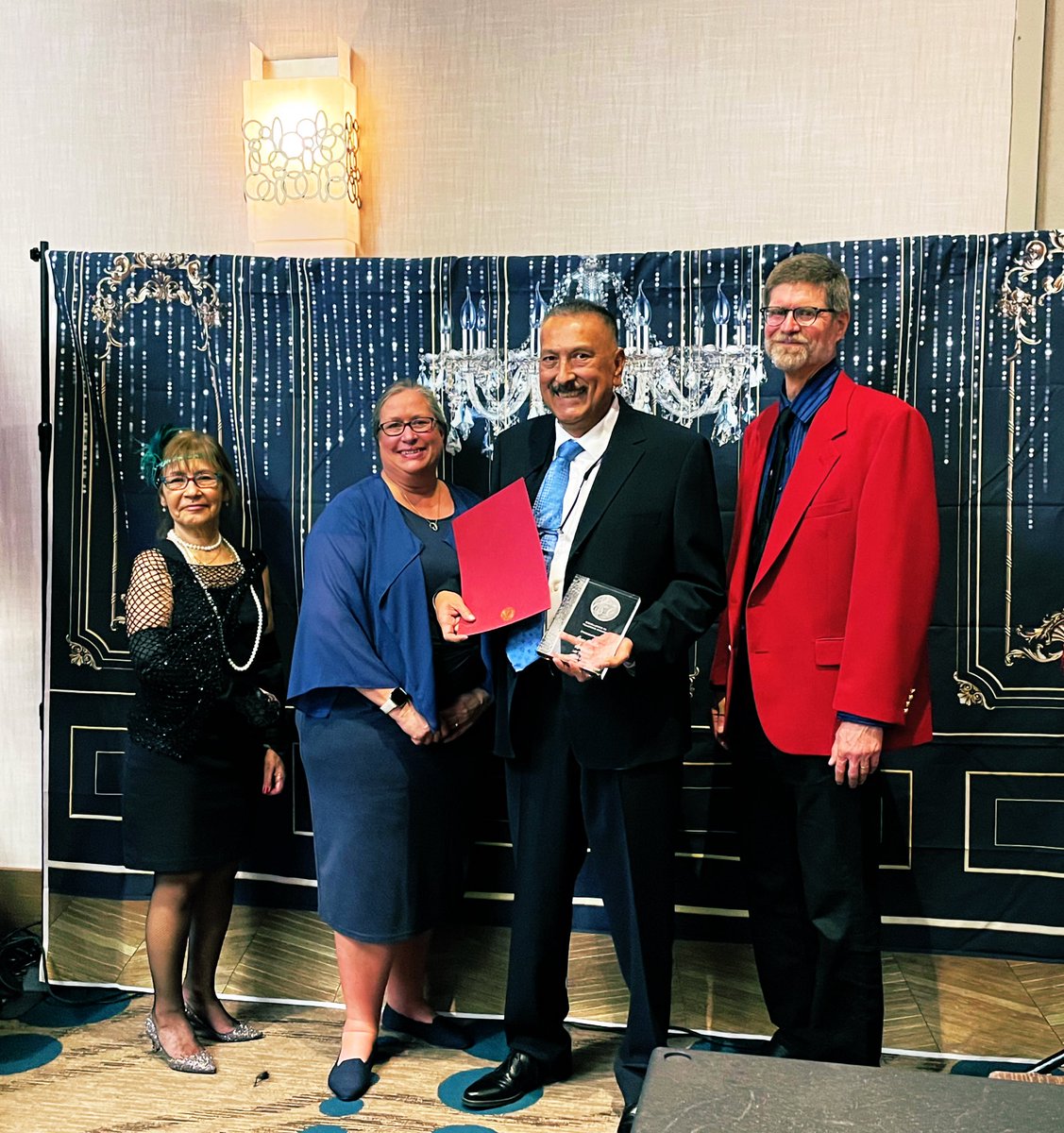 #CCAE honored CAS’s amazing ESL teacher, Jose Avila, with its Excellence in Teaching Award. Well-deserved!! 🎊🎉