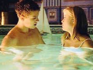 octoberxswimmer's tweet image. “Would you mind turning around so I could put on my bathing suit…?”⛵️

#biltmorehotel #cruelintentions #swimmingpoolscene #ryanphillippe #sebastianvalmont #reesewitherspoon #annettehargrove #90s