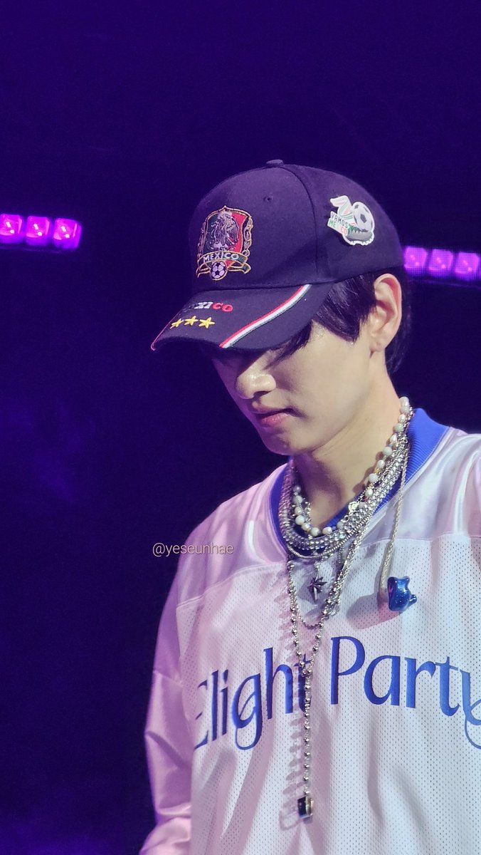 yeseunhae's tweet photo. Pero Donghae y Hyukjae con las gorras de México 😭🩷

#DElight_PartyinMexico
#donghae #hyukjae https://t.co/ubCJOPnPGU