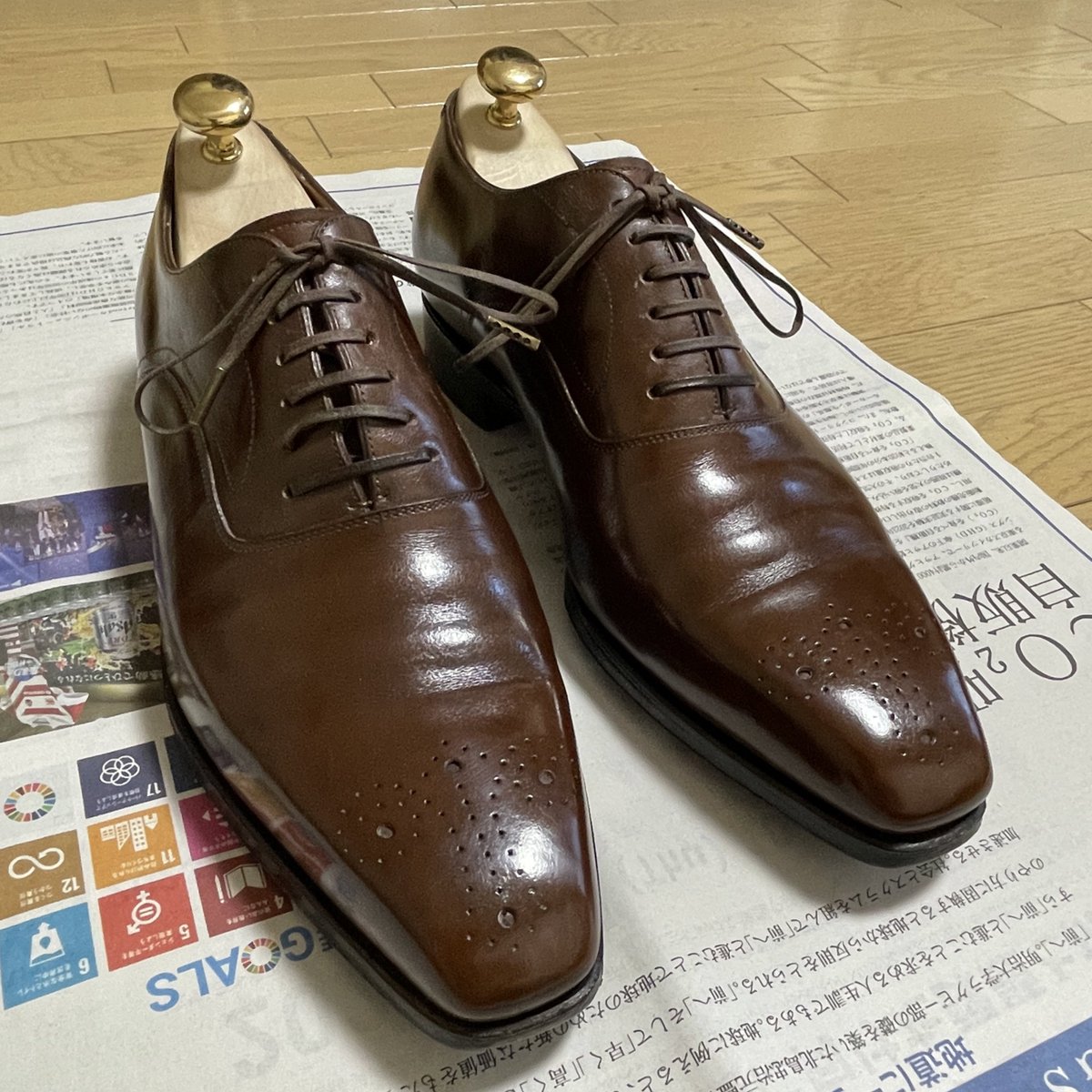REGAL TOKYOの九分仕立てをメンテナンス。御手洗メソッドの半年間の週1メンテ（途中何度かさぼって半年以上かかってるけど）もこれにて完了。

いい具合に育ってきました。

#靴磨き #shoecare #御手洗メソッド #regaltokyo