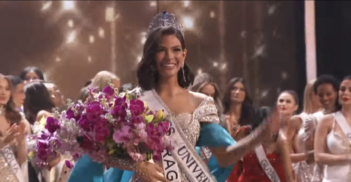 VivaNicaragua13's tweet photo. ¡Nicaragua es Miss Universo!🎊✨🇳🇮 https://t.co/C7bvfet0tC