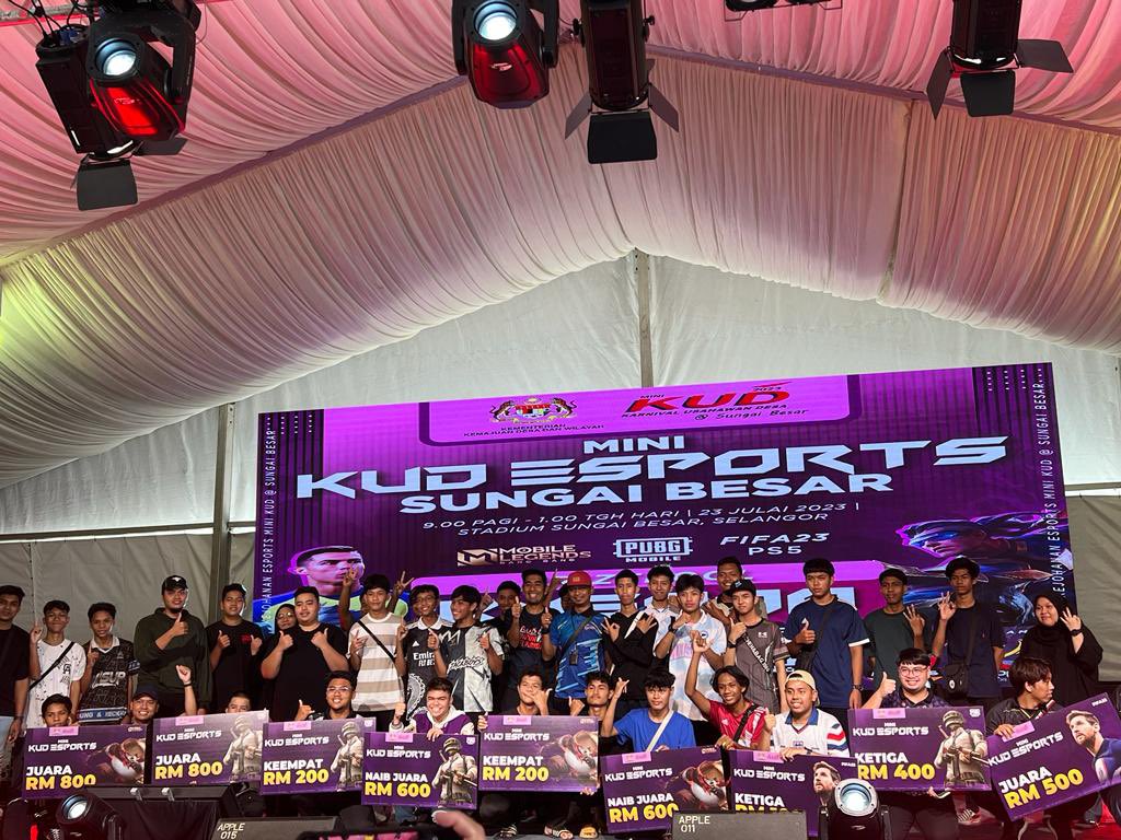 SenawangTV's tweet photo. Ayuh waghih yang berminat register sebelum 22 Nov 2023.

Link register - https://t.co/zNE61S9Nws

Pertanyaan lanjut - https://t.co/mqLrSAeRnA

🔺MLBB - RM2000
🔺PUGM - RM2000
🔺FIFA23 PS5 - RM1000

📍Anjung Flora Presint 4 Putrajaya
📅25 &amp; 26 November 2023
⏰10:00 AM - 10:00 PM https://t.co/3x9H9fgmCM