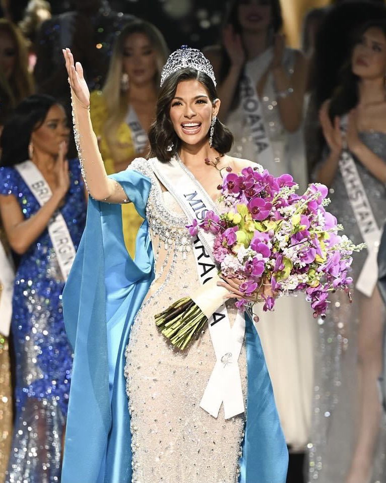 redyense_'s tweet photo. ¡¡¡TENEMOS UNA MISS UNIVERSO!!! ✨😭🙌🏻🇳🇮🎉 https://t.co/X3CV4aAajN