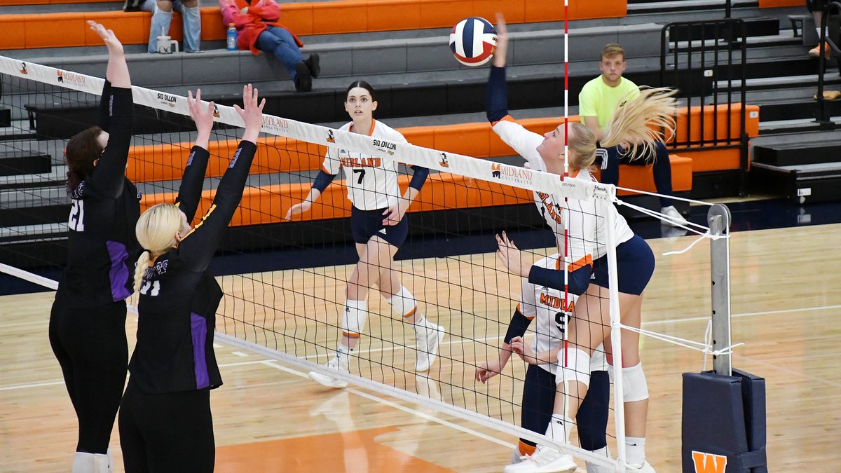 Midland_Sports's tweet photo. VB: No. 15 Warriors Punch Ticket for Final Site with Win Over Coyotes (@Midland_VBall)
https://t.co/FSDxq0taPr https://t.co/WLE0mfwsqF