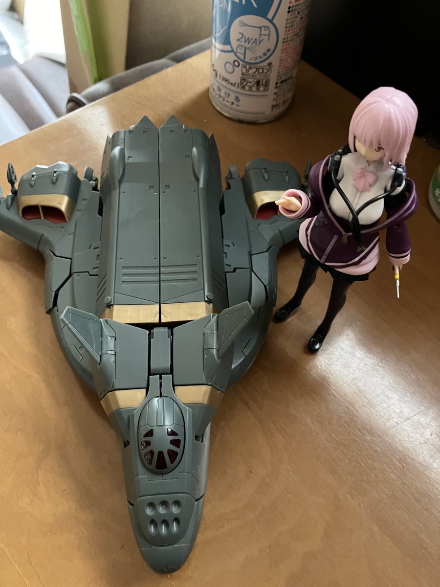 neko_stray's tweet image. モンスター
普通にでかいし重い
でもほぼ設定通りの変形機構
#マクロスモデラーズ 
#VB6
#ケーニッヒモンスター