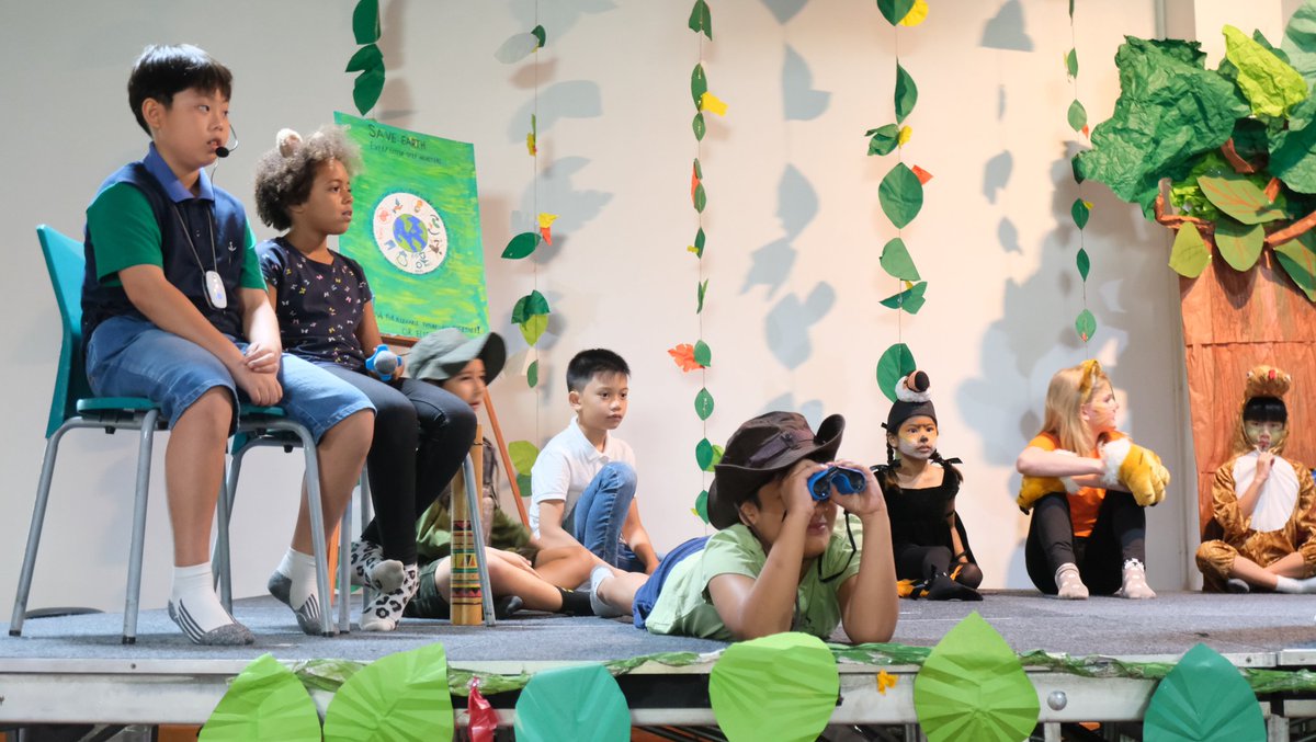 sassamakee's tweet photo. Well Done to Y4 for their fantastic performance of Earth Matters! They all spoke their lines clearly and worked hard to know them off by heart. Additionally, the songs were beautiful and they shared a very important message. Superstars! #samakee #standrewssamakee https://t.co/WlGJnae7oe