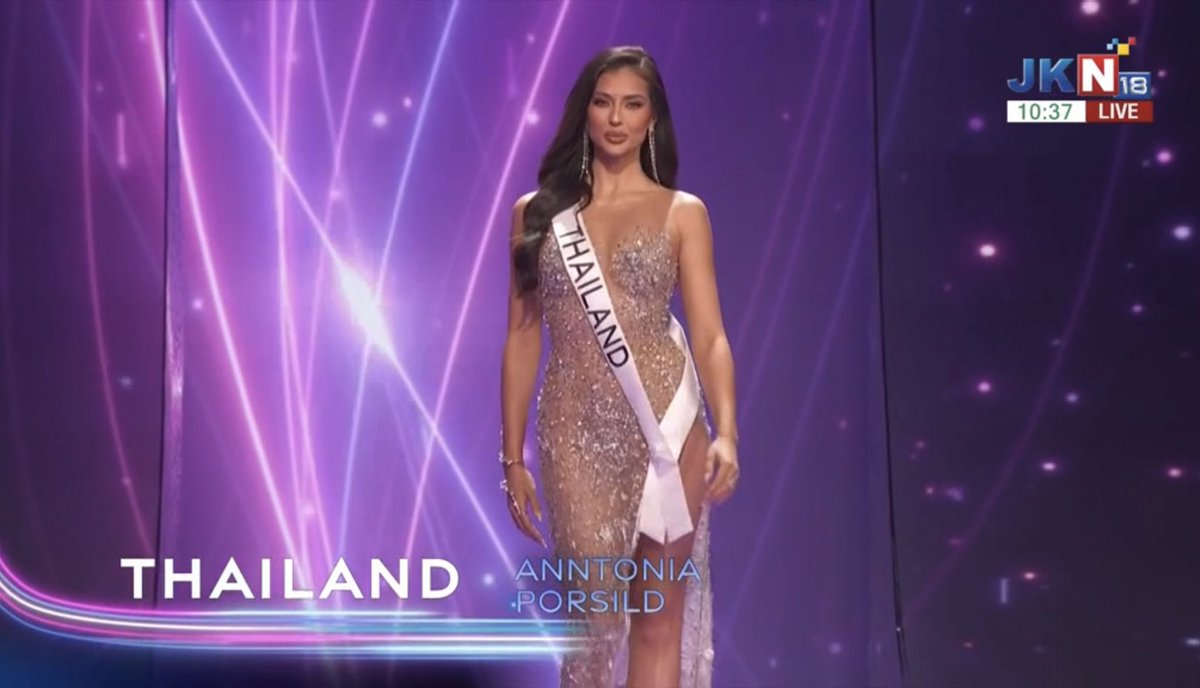 sfmm5555's tweet photo. หลุดผลคะแนน Top 3 ทำไมคะแนนมันดูแปลกๆ นะ 🫤

คะแนน https://t.co/jjqmdgO1j7

#MissUniverseThailand2023 #MissUniverse2023 #MissUniverse #แอนโทเนียโพซิ้ว #แอนโนเนีย #Malala #��ลานย่าโมGoจักรวาล https://t.co/NQo5mDX08e