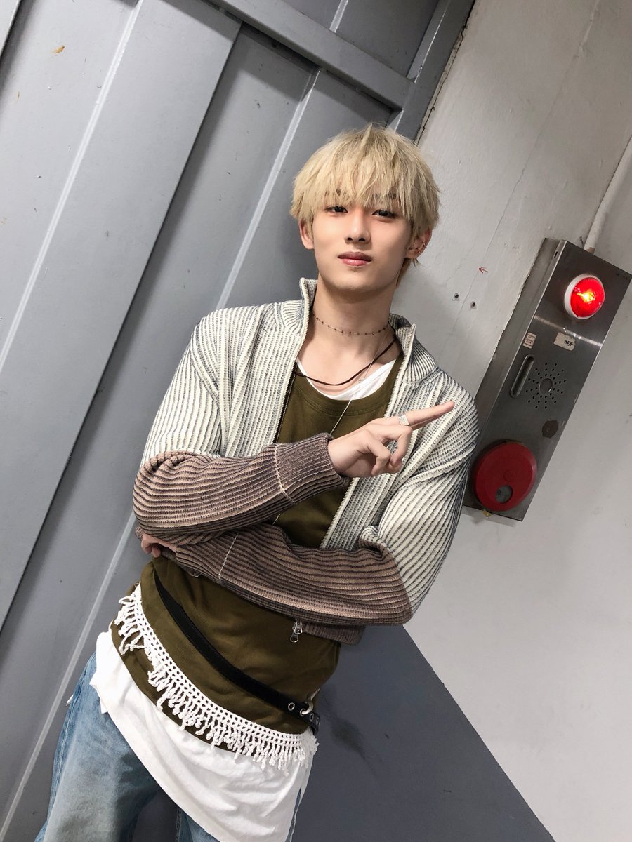 WayV tweet media