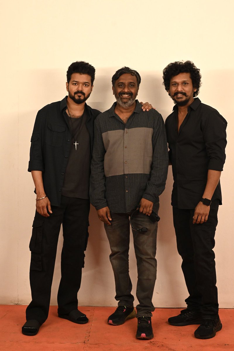 Most important month of my life! Indulged with so much of appreciations!❤️you @actorvijay sir @Dir_Lokesh for trusting me ! Here you go LEO - Naa Ready Song Video at its full glory | Thalapathy Vijay | Lokesh Kanagaraj | Aniru... youtu.be/3wDiqlTNlfQ?si… via @YouTube #leo