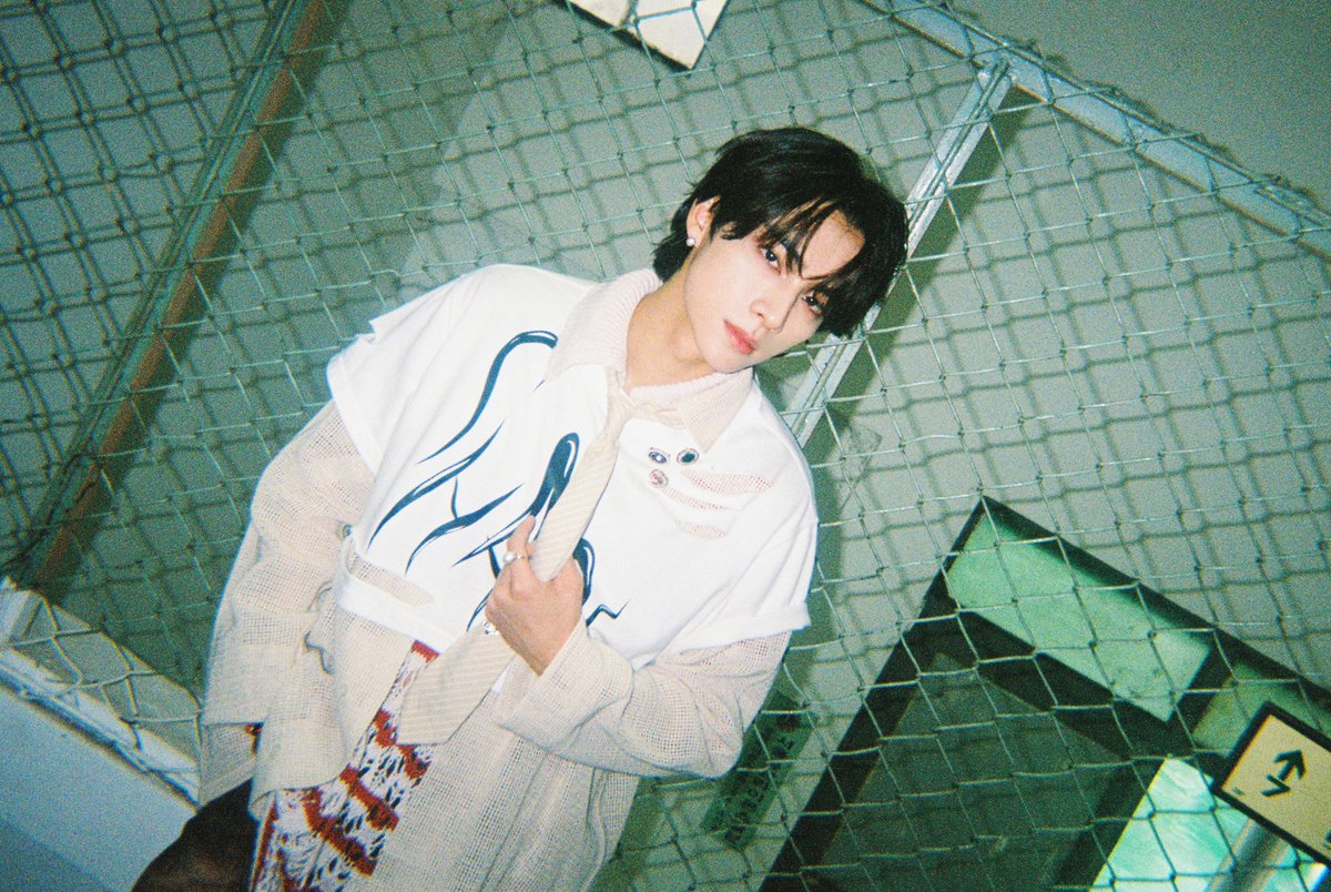 WayV tweet media