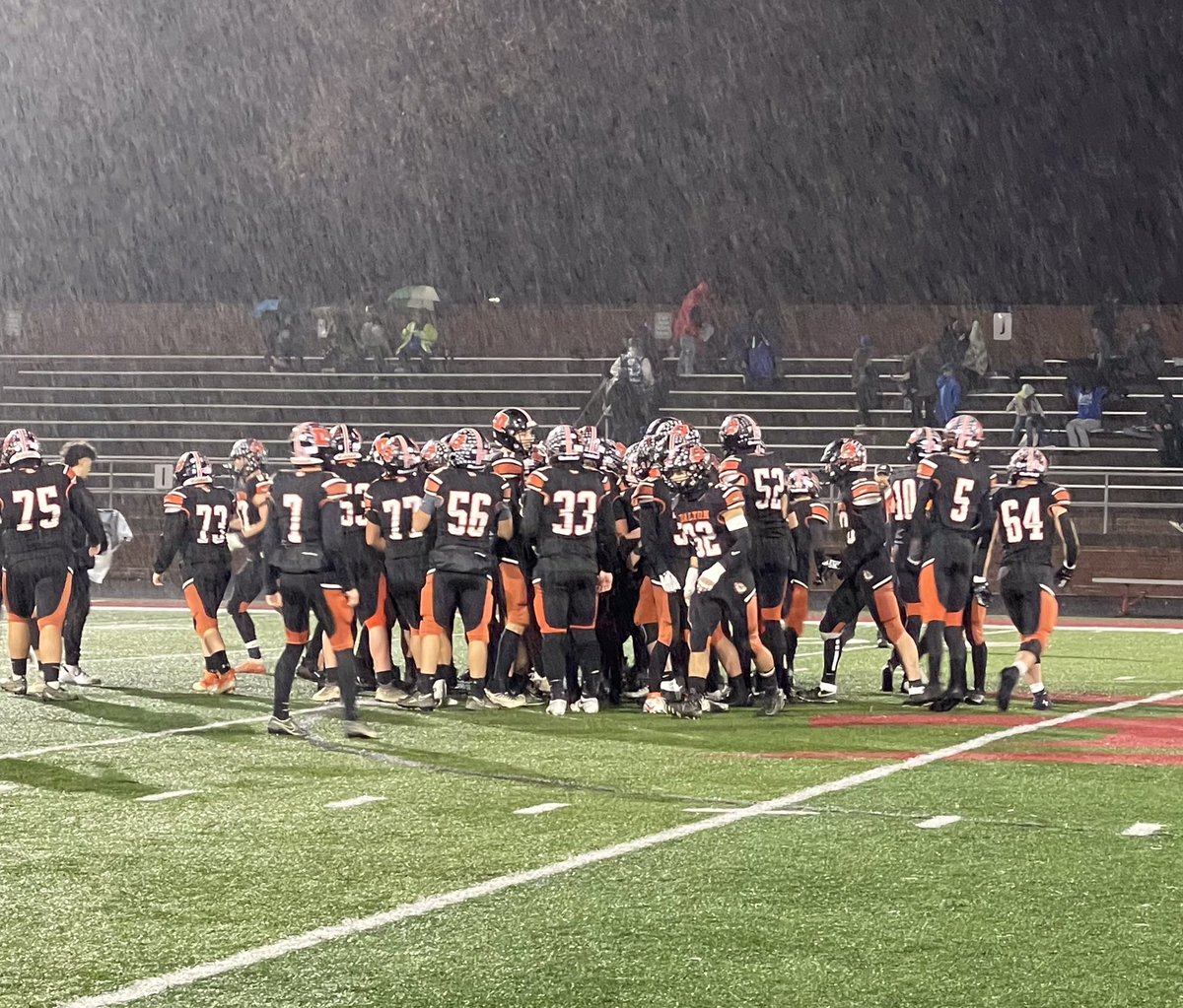 StarkMediaTeam's tweet photo. Congratulations to the @DaltonLocal Bulldogs 👏 on Winning The Division 7 Region 25 Title defeating Danville and advancing to face Caldwell this Friday in the State Semis from Zanesvilles Sulsberger Stadium 

#StarkMedia 🏈
@OHSAASports @FOX8FNTD @greysonsiders23 https://t.co/b6JNZ3S2zV