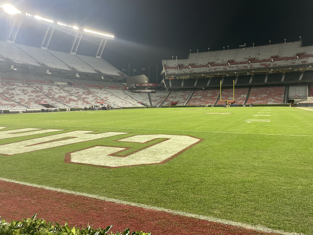 Mike_Uva's tweet photo. It wasn’t pretty at times but a win is a win. And for the third straight week, the Gamecocks have earned a W w/ the defense &amp; special teams having their best game. Let’s do it again same time next week back at Williams-Brice?

No need to mix in a water tonight. Be safe, Columbia. https://t.co/DL758B4ZVn
