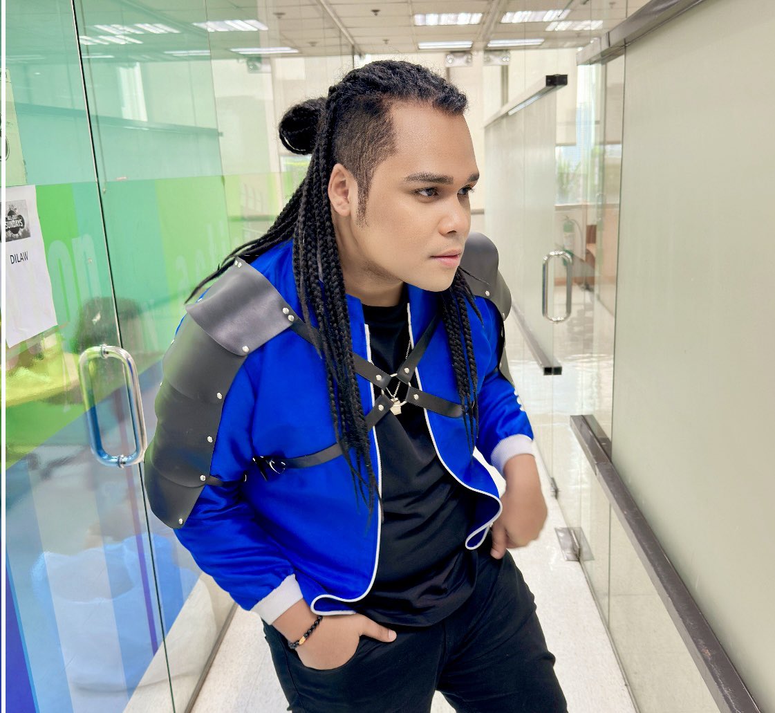 GarrettBoldenjr's tweet photo. Supersonic Boom 💥 #AOSBidaBest 

styled by : @michodacasin @kimmerferrer 
- @smilecreationsbydr.frank 
- @kinezabydrakris https://t.co/abUgsnGaAB