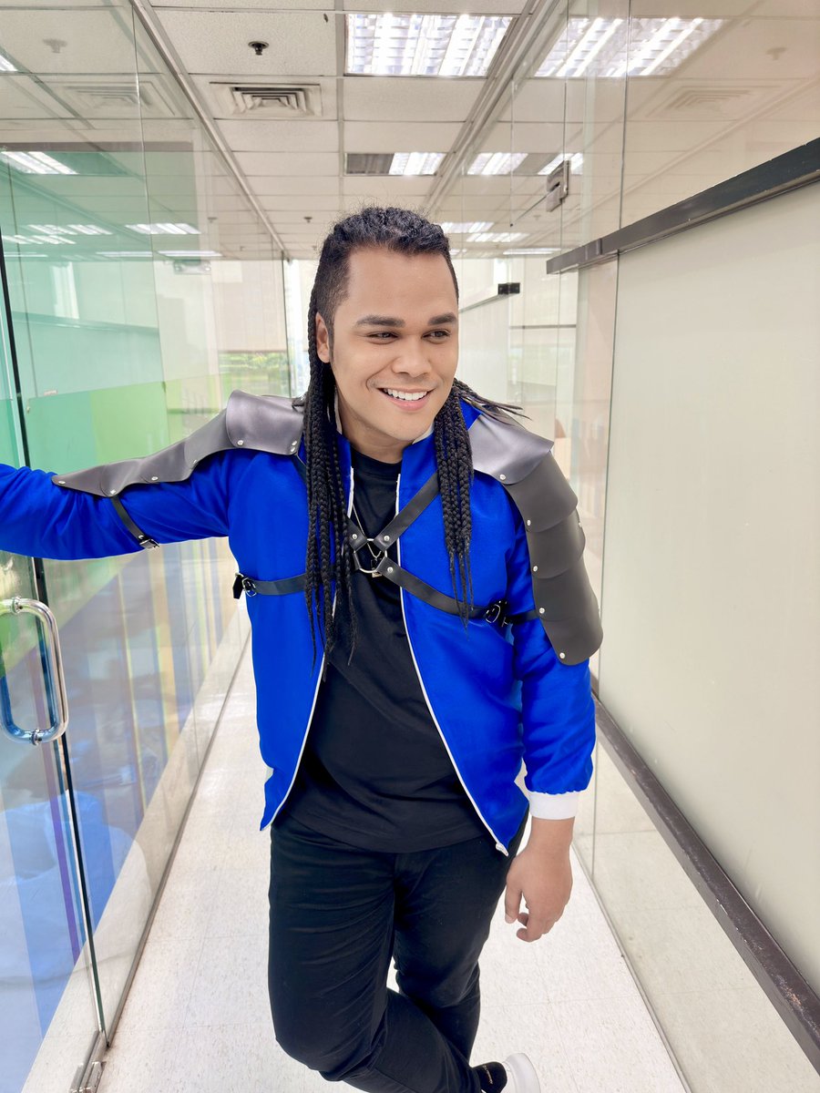 GarrettBoldenjr's tweet photo. Supersonic Boom 💥 #AOSBidaBest 

styled by : @michodacasin @kimmerferrer 
- @smilecreationsbydr.frank 
- @kinezabydrakris https://t.co/abUgsnGaAB