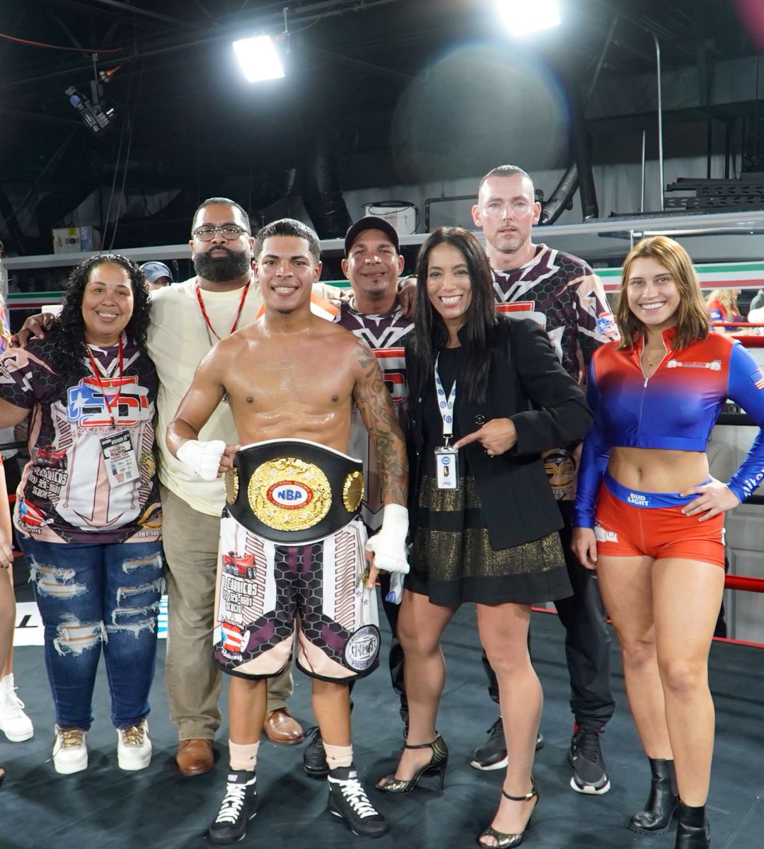 SOLIS WINS NBA TITLE STOPS PADILLA IN ONE 

TAMPA, Flo  - In tonight’s main event at the sold out Alessi Gym in Tampa, Florida.
Julio “Macho” Solis becomes the NBA Jr. Lightweight Continental Champion by defeating Carlos Padilla. from Barranquilla, Colombia.
