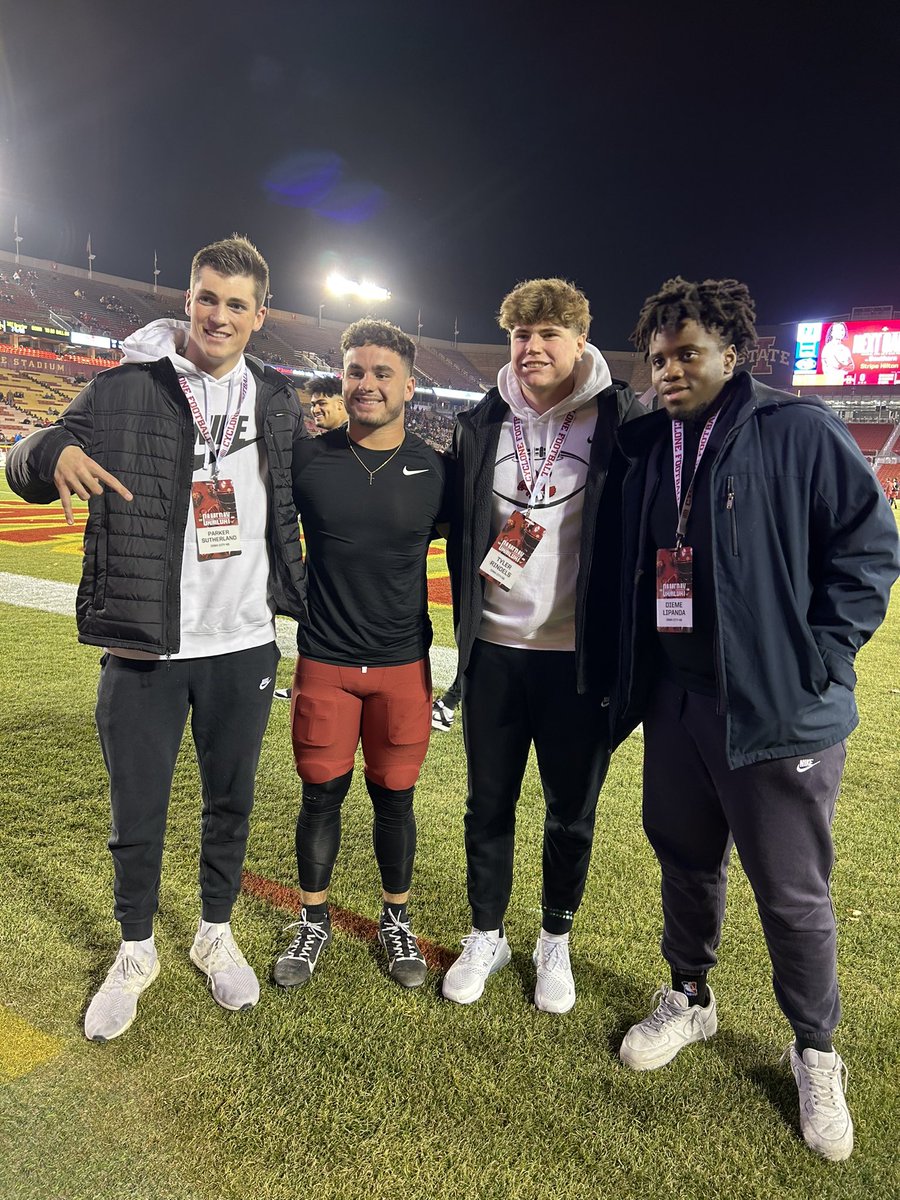 Had a great time in Ames tonight! Great atmosphere and great experience!
<a href="/DerekHoodjer/">Derek Hoodjer</a> <a href="/mooremt09/">Mitchell Moore</a> <a href="/CoachRMcKim/">Ryan McKim</a> <a href="/TheStrengthU/">JC Moreau</a>
