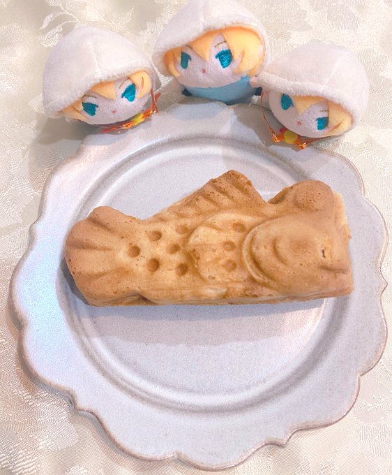 「blonde hair taiyaki」 illustration images(Latest)