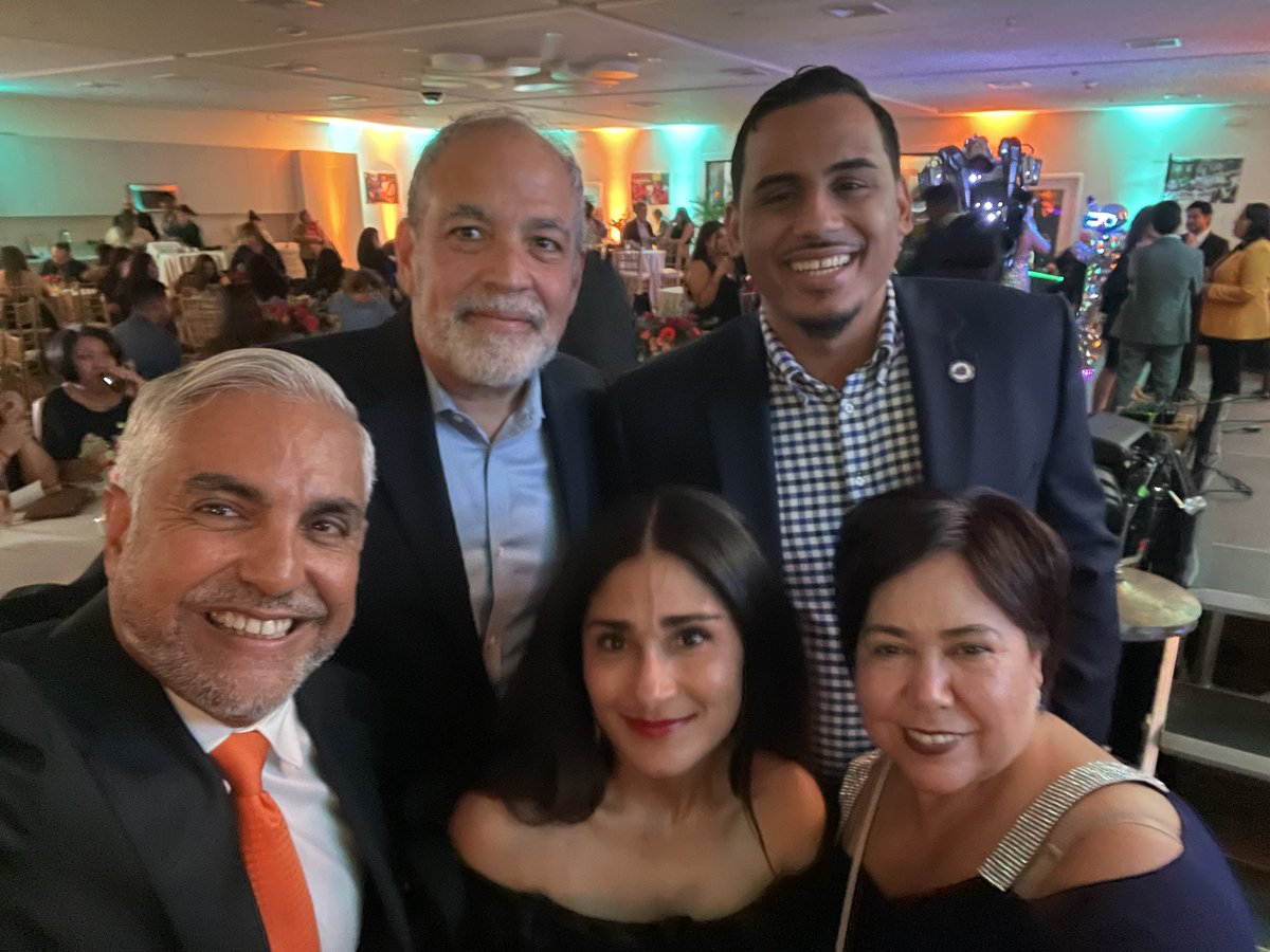SaritinRizzuto's tweet photo. Congratulations to Gladys Vega and her unbelievable team! I mean to say I’m proud is an understatement I have seen the day to day hustle. What a milestone! Tu exito es mi exito. Estoy sumamente orgullosa. Can’t wait to see all the great things you’ll do. https://t.co/xM5OIuE8cL