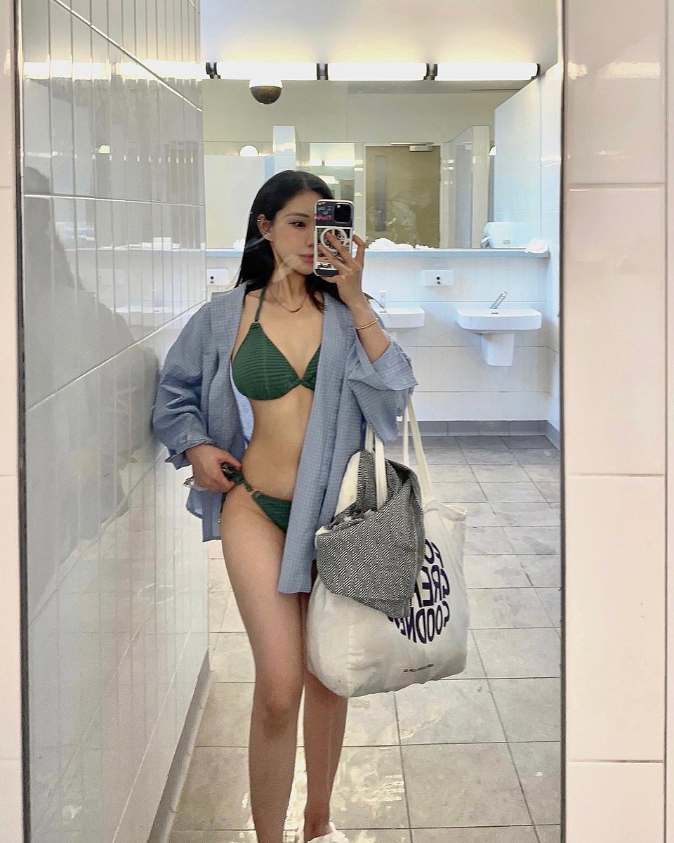 GumBallfamer's tweet photo. Em có bà chị bên Sydney về cần tìm sgdd-fwb 
Jessi ( Hảo ) khu vực HP anh zai nào có nhu cầu ib em !!! https://t.co/EO97vKzG8S