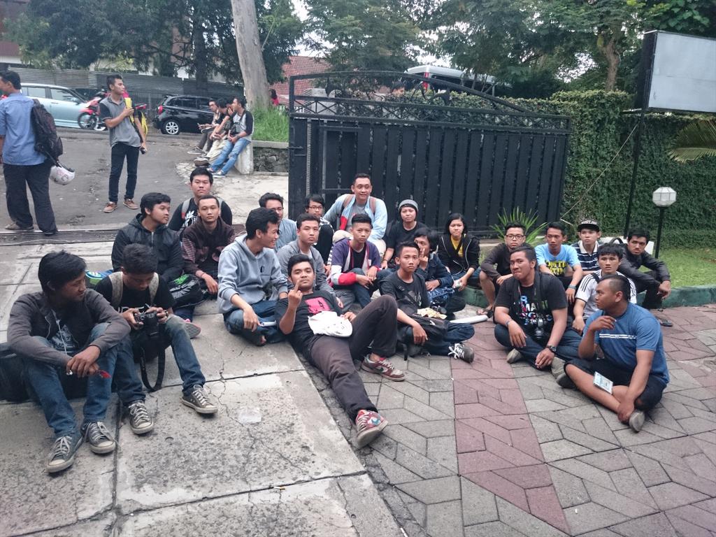 Circle gw dulu serem" ya, padahal gak pernah ngomong wkwk