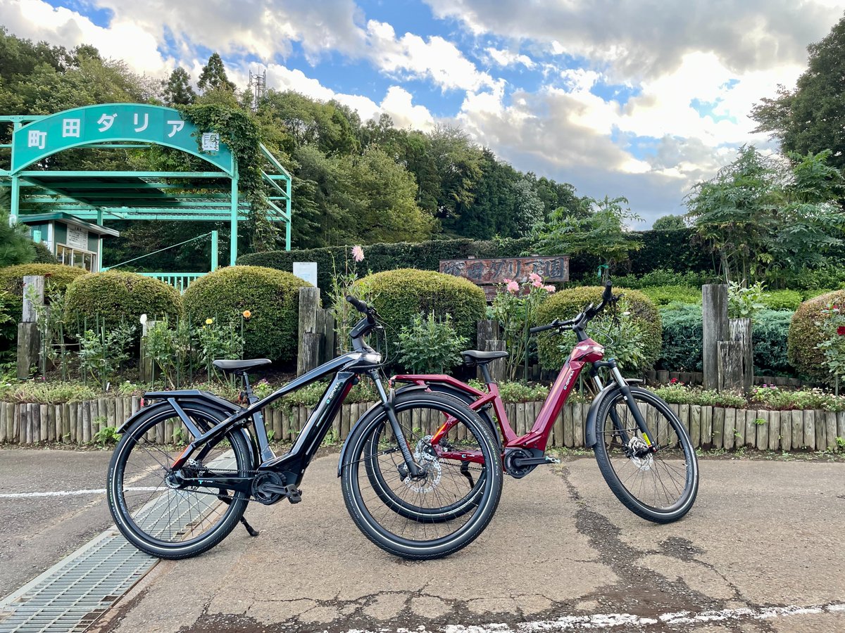 Machida1885's tweet photo. 【町田】

『E-Omniaライド体験ツアー』

町田店では、次世代電動アシスト自転車「E-Omnia」の試乗車をご用意しています。
試乗車に乗って町田市を散策してみませんか？

E-Omniaライドツアーのご案内です。

《https://t.co/atZzQdOibo》

#Bianchi #ビアンキ #町田 #ebike https://t.co/2zU3pfwd11