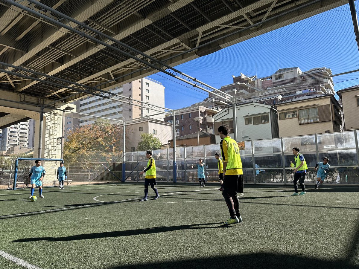 apeyji's tweet photo. 足攣りそうだし、運動不足すぎて死ぬ https://t.co/SUYRxqkgCV