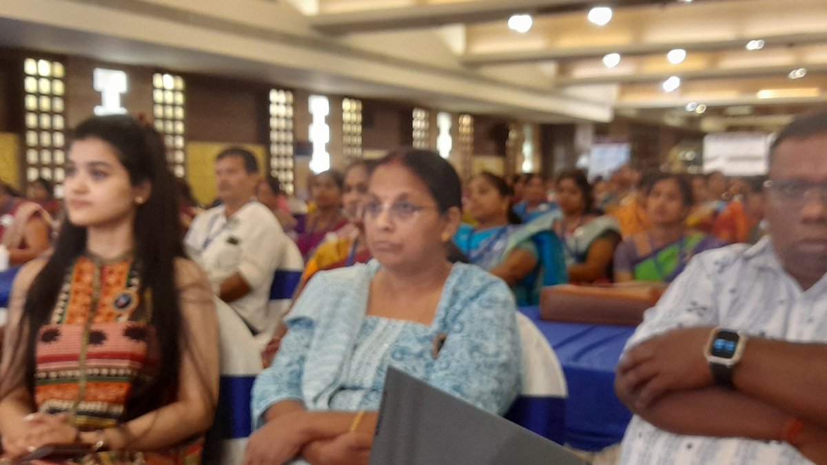 SudarshanCray's tweet photo. #WorldToiletDay #WTD2023
Saluting the champions in the community n #WASH system that Shaping inclusive #Climate-Resilient Sanitaion in #Bhubaneswar.
The event organised jointly by @bmcbbsr n @CFARngo
Bhubaneswar Smart  City Mayor @Sulochana_Apa joined as Chief Guest
@FocusOdisha https://t.co/8DNnmcMSRU