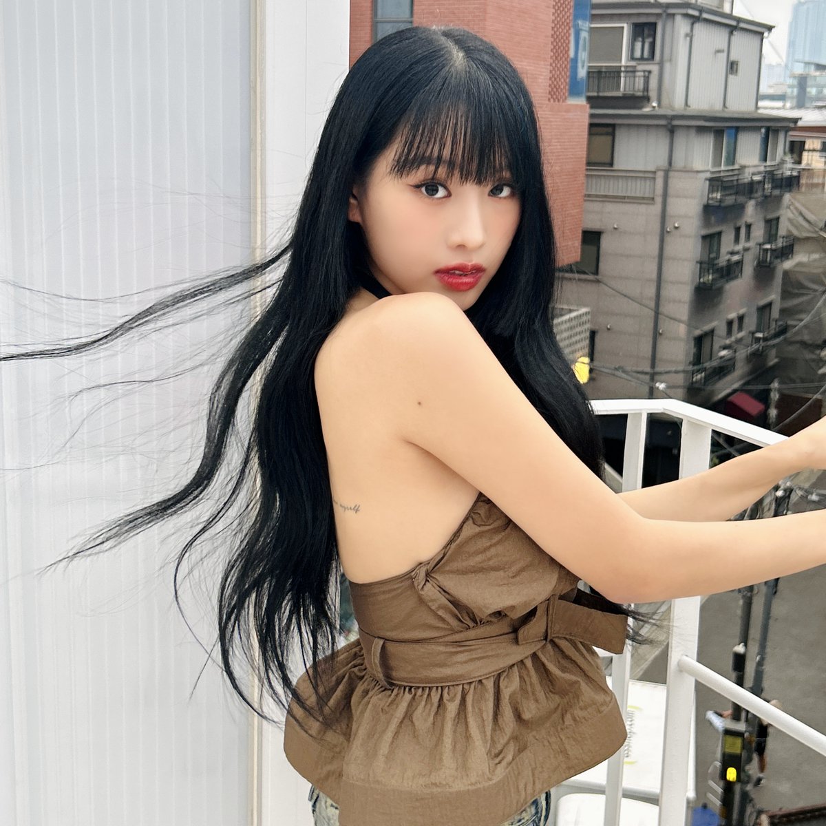 KISSOFLIFE_S2's tweet photo. [띠🖤] Happy Sunday🌼

#KISSOFLIFE #키스오브라이프 #KIOF
#NATTY #나띠 https://t.co/lolanmZfz0