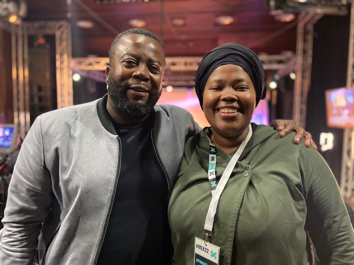 musicexchange's tweet photo. Stunning @TheSAMAs win by @MoreiraProject who is a great supporter of music exchange - education is power well done @LesleyWells61 from all of us at #mex @siphohotstix @Siphokazi_J @MartinMyers #SAMA29 #samawinner @shelrochaleal @shabierja @KayaON959 @SennaKarabo @neiljohnsonza https://t.co/1c4JrgvMaE
