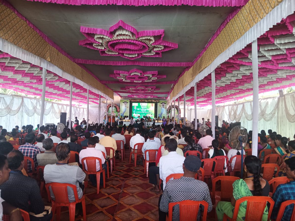 #Rayagada districts Matsya O Pranee Sampad Mela! Inaugurated by Hon'ble Minister Sj. Jagannath Sarka, MLA Sj. Makarand Muduli, and ZP President Miss Saraswati Majhi. The event showcased 46 stalls, live animal demonstrations, and engaged 850 farmers.
#FARDEvent #RayagadaMela
(1/2)