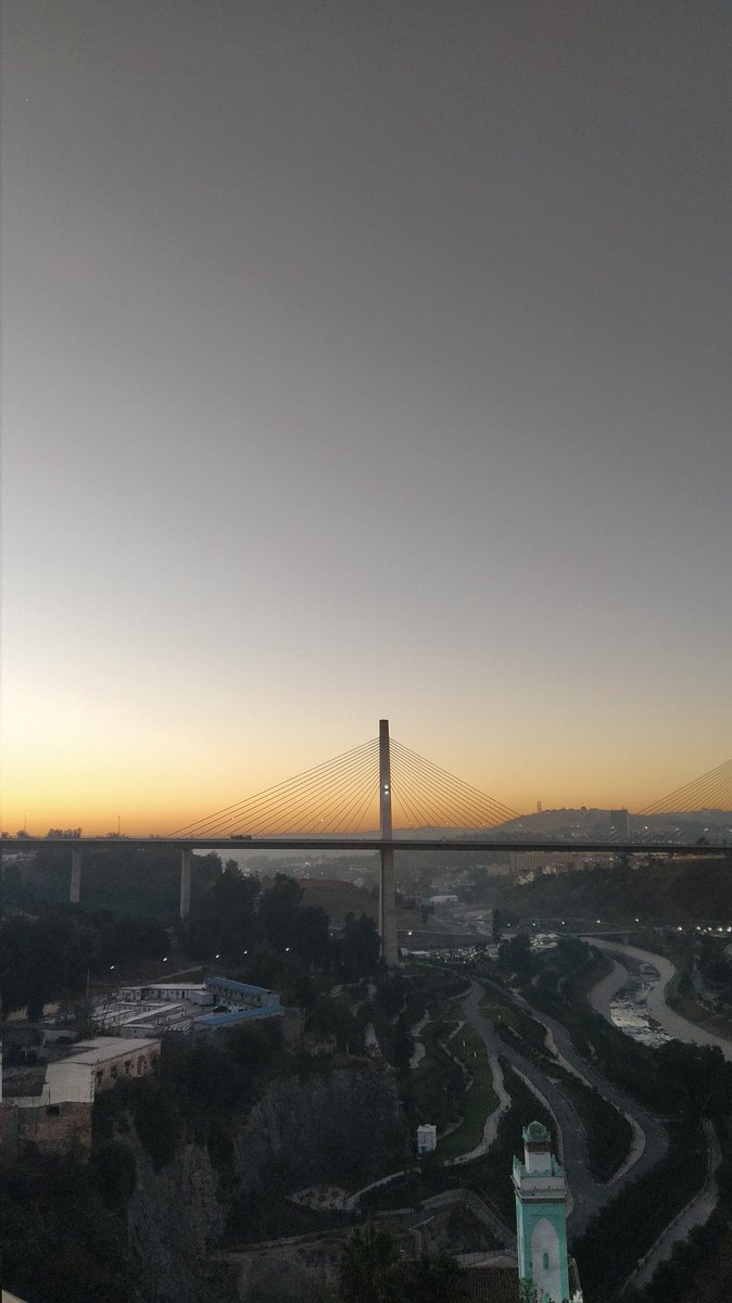 HoucineCh07's tweet photo. Morning in my city is different https://t.co/kEBQv9O5KI