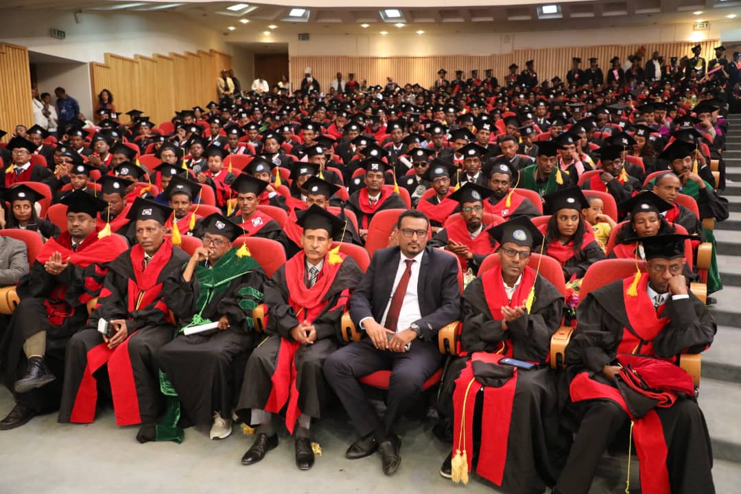 MekUniAlumni's tweet photo. Resilience at its best!
#Dedication #Colorful Graduation 
#OurAlumniourPride 
@abdulkb266 @MekUniETH @fana_hagos @GoitomTeg https://t.co/wvMk5M4qJs