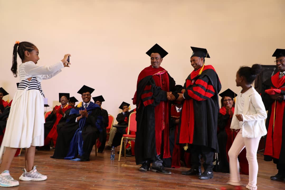 MekUniAlumni's tweet photo. Resilience at its best!
#Dedication #Colorful Graduation 
#OurAlumniourPride 
@abdulkb266 @MekUniETH @fana_hagos @GoitomTeg https://t.co/wvMk5M4qJs